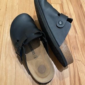 Birkenstock knockoffs